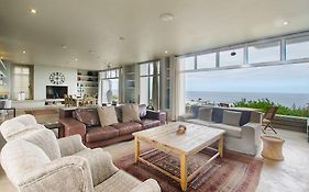 10 Elf Beach House